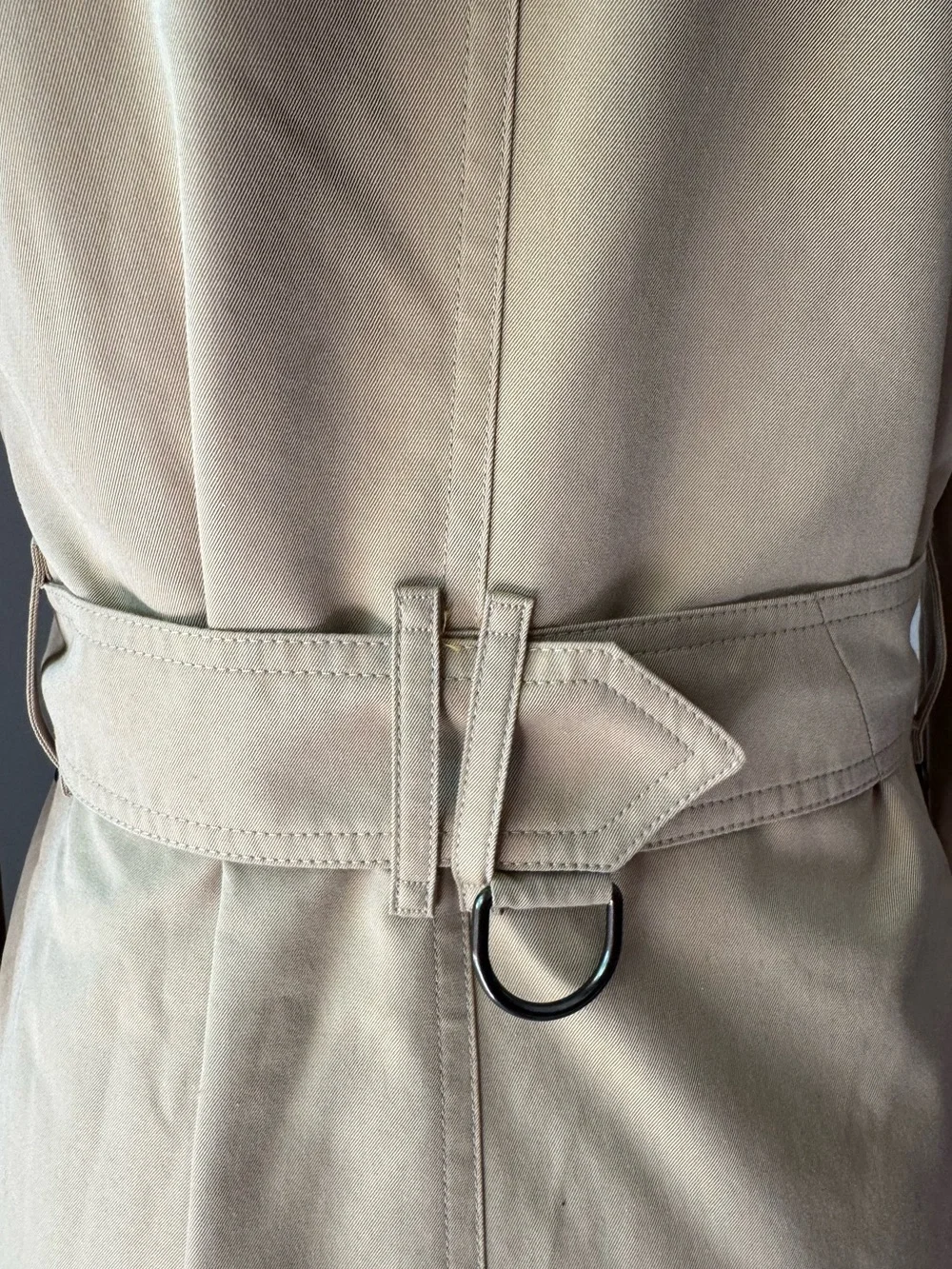 Burberry Mid-Length Cotton Gabardine Trench Coat - Picture 7 of 13